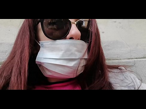 ❤️ ニコレッタは隣人に復讐し、彼のガレージでおしっこをする（特別Covid19イタリア検疫所） ️❌ セックスビデオ ❌️❤